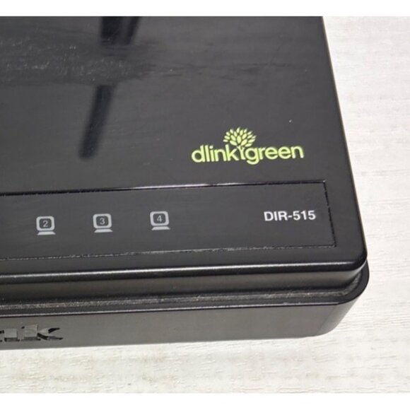 D-Link Dir-515 Wireless N300 Router With Dual Antennas & D-Link Green Technology - Picture 2 of 8